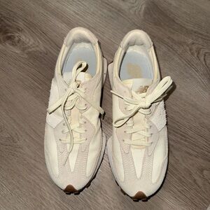 New Balance Women's 327 Sneakers, Beige/White